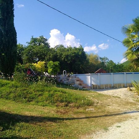 La Pietra Rara B&B Montone  Buitenkant foto