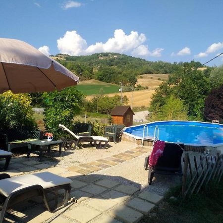 La Pietra Rara B&B Montone  Buitenkant foto